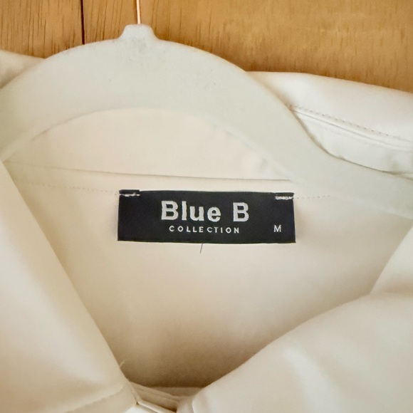 Stylish White Fringe Leather Jacket - Picture 2 of 3